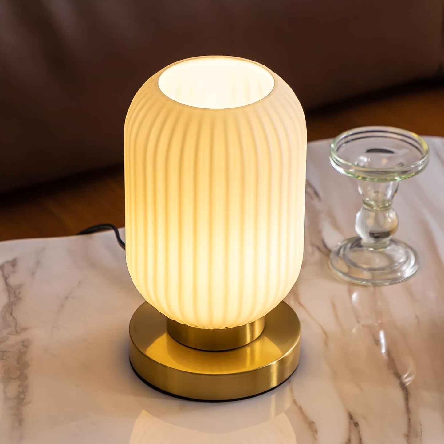 Mid Century Ribbed Glass Shade Table Lamp