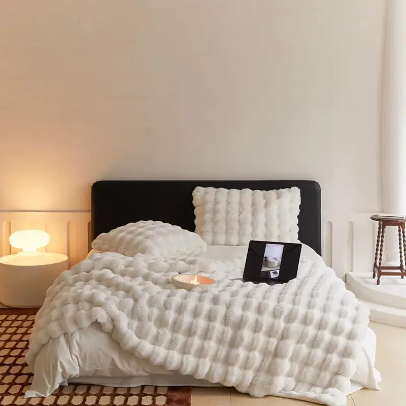 High-End Tuscan Fur Blanket