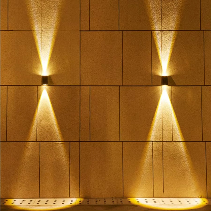 4PCS Exterior Up Down Solar Wall Lights