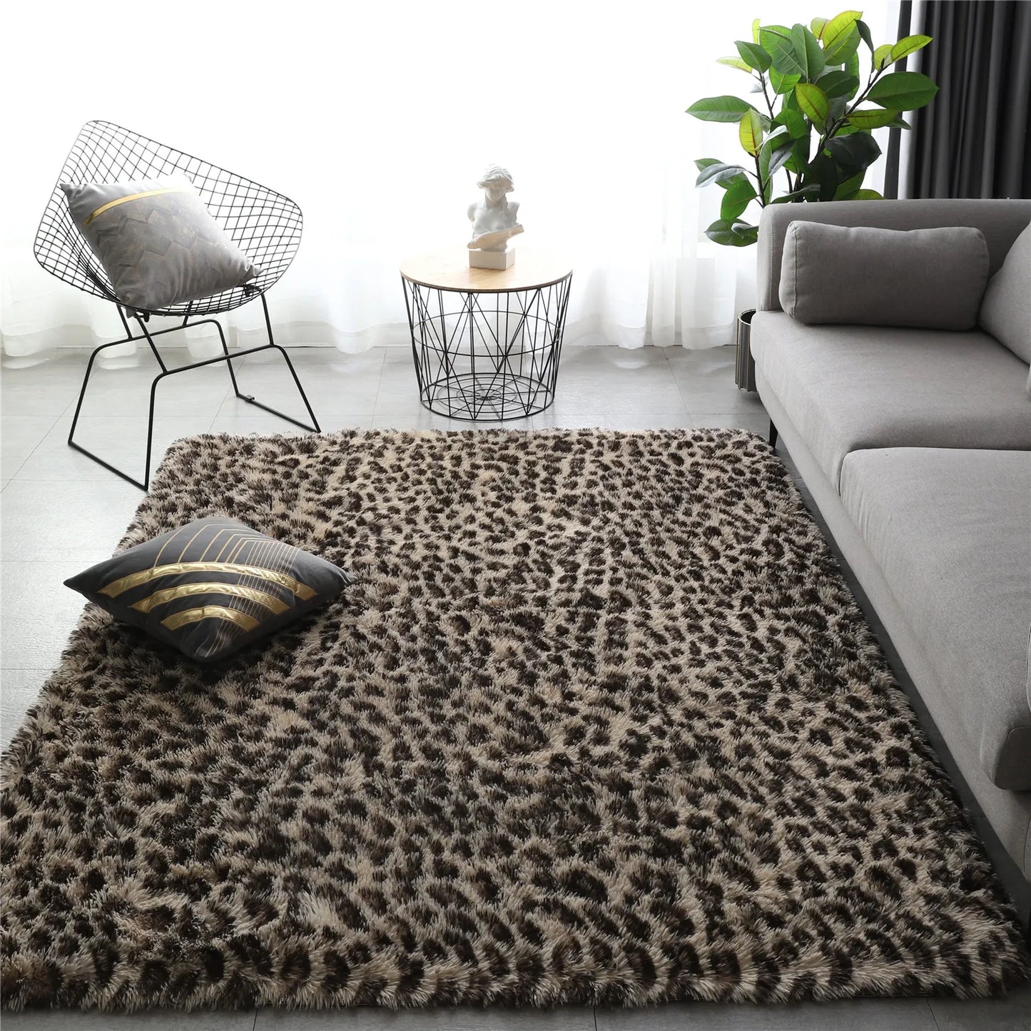 Wilton Shag Area Rug