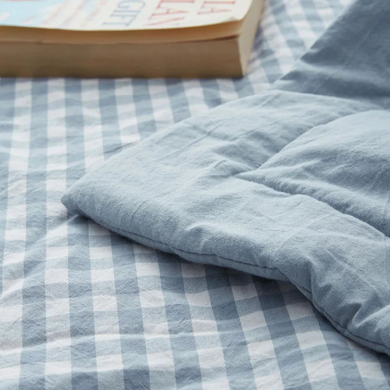 Cotton Breeze Summer Quilt