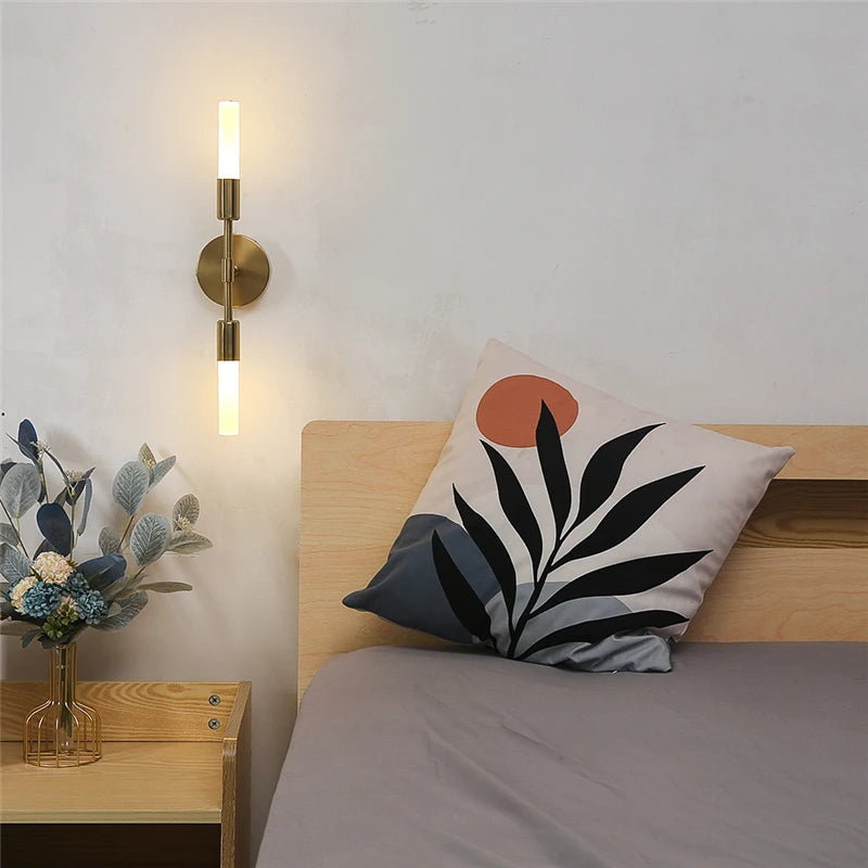 Minimalist Double Heads Wall Sconce