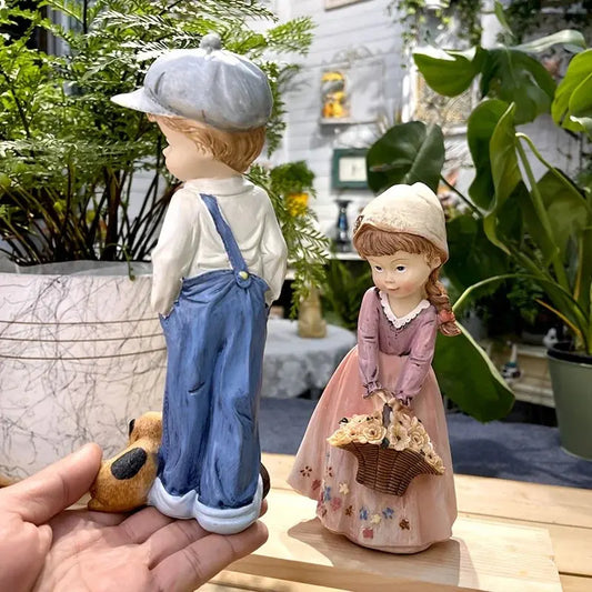 American Sweethearts Desktop Figurine Set - Decorstly