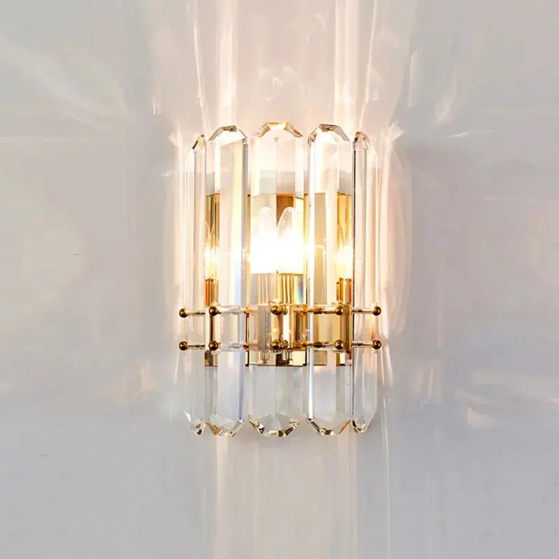 Clear Prism Crystal Wall Sconce - Decorstly
