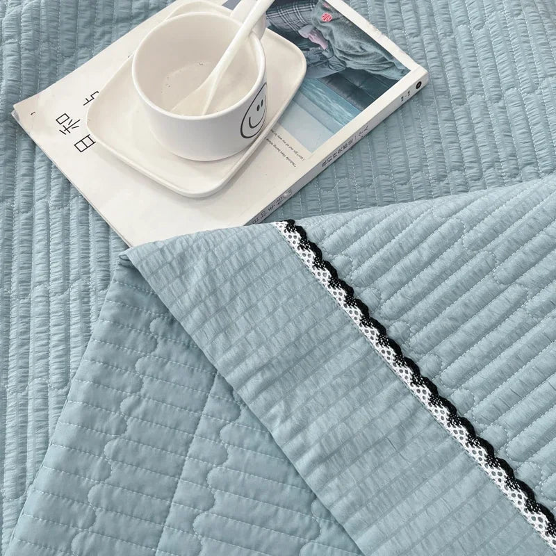 French Elegance Cooling Quilt Set
