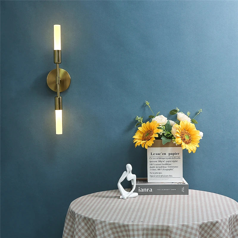 Minimalist Double Heads Wall Sconce