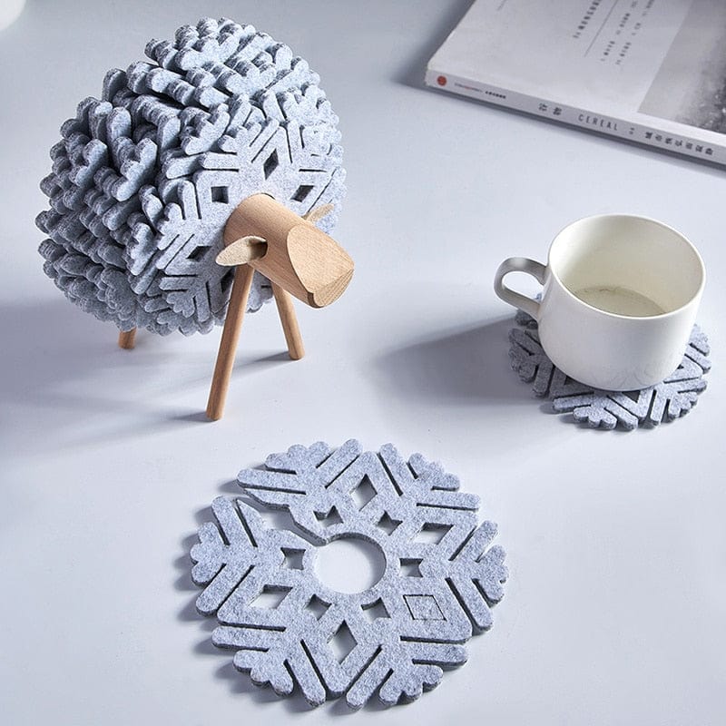 alt image 1 for Felt Snowflake Coasters