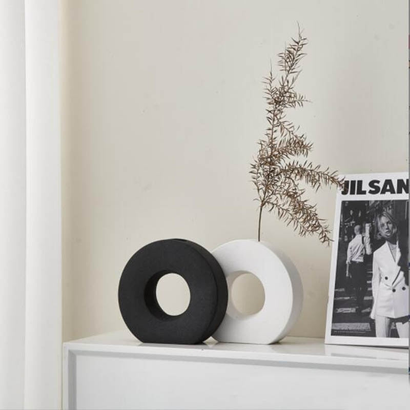 black and white shelf vase