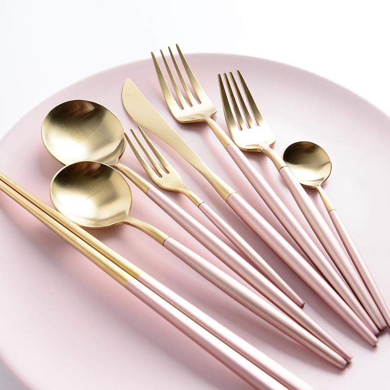 Korean Royal Tableware