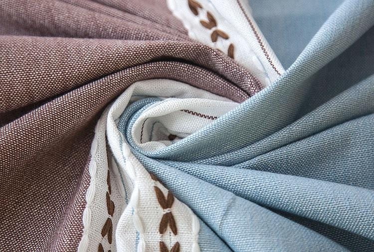 Plaid Tassel Tablecloth - Decorstly