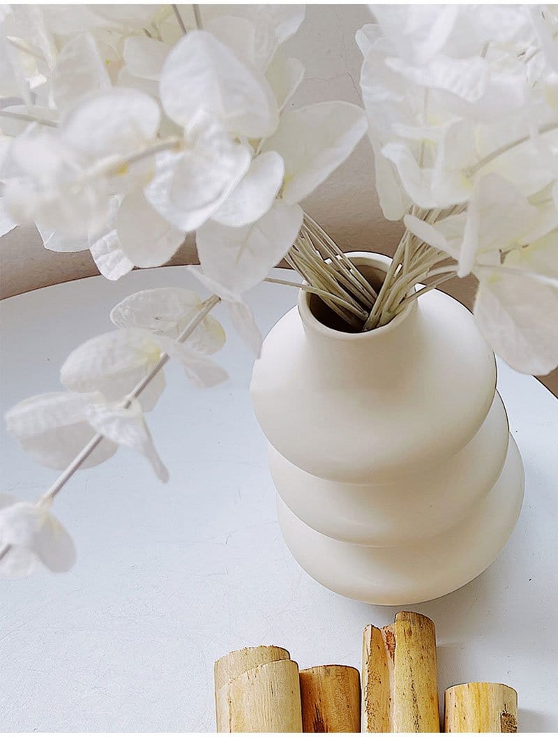 Ceramic Vase for coffee table