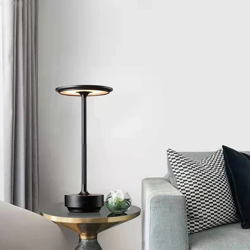 black carlo table lamp