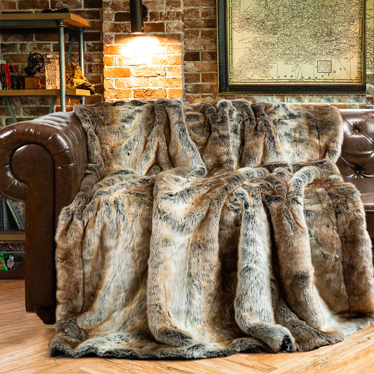HomeComfy Faux Fur Throw Blanket - Brown