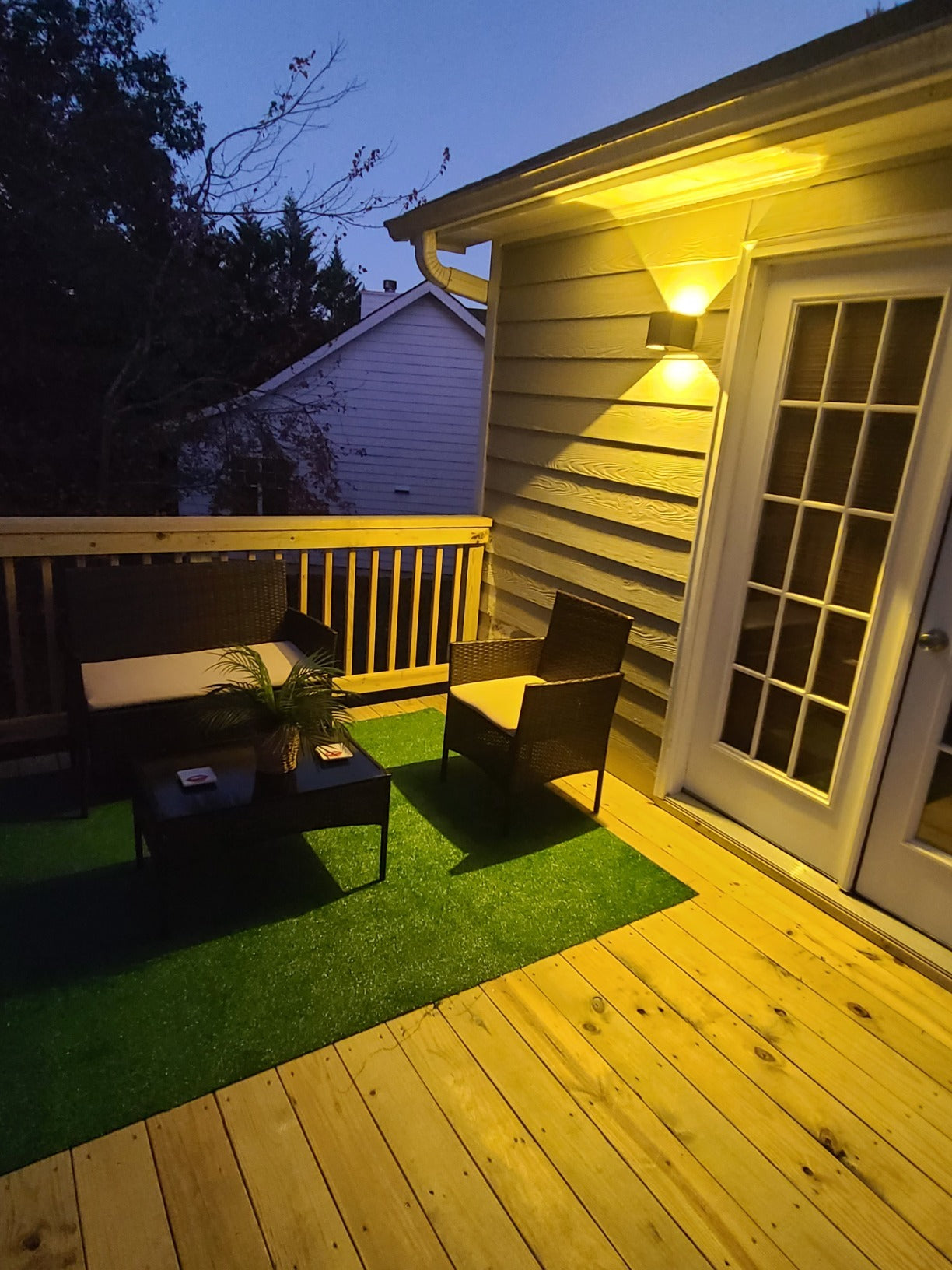 Outdoor Cube Wall Light