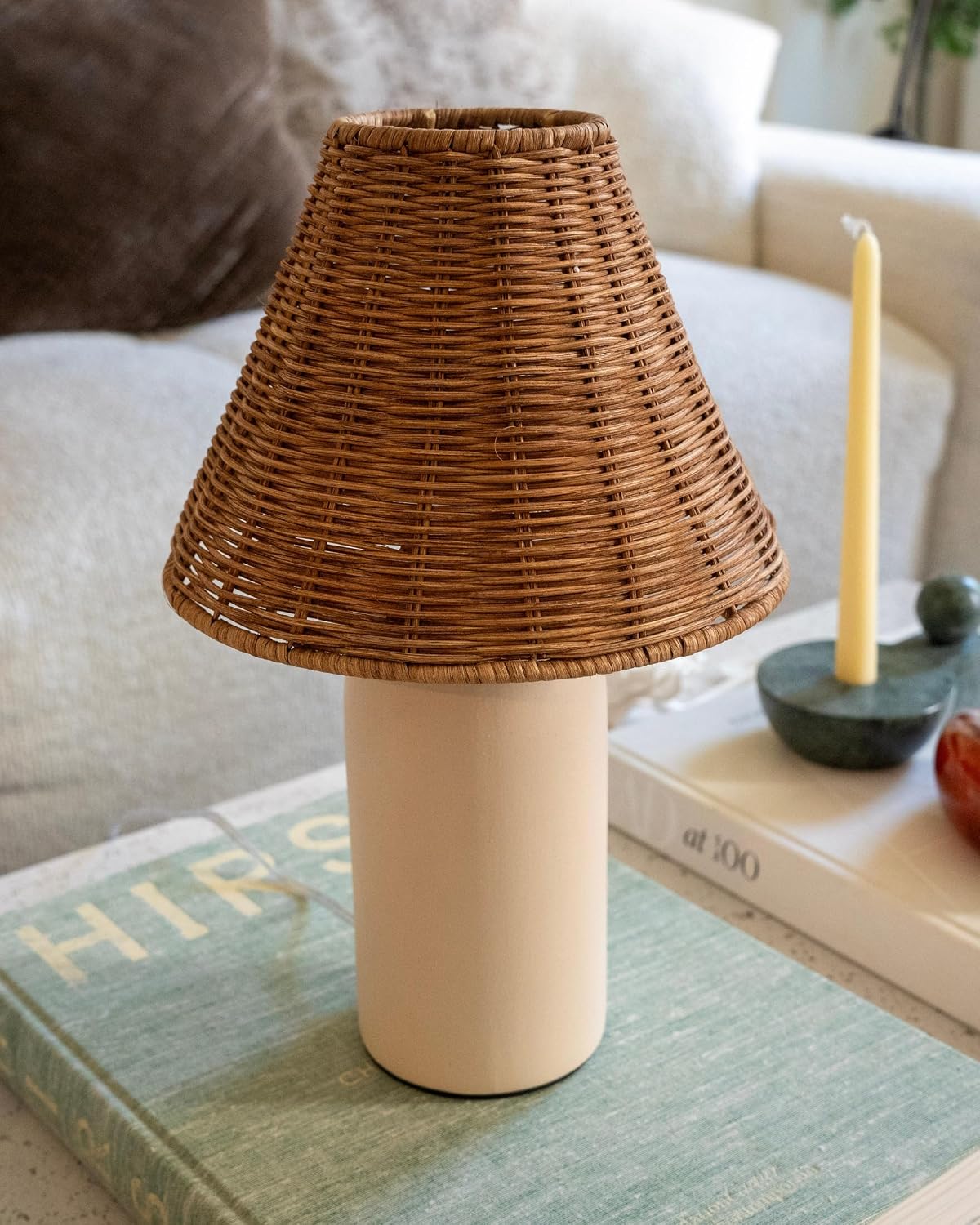 Artistic Rattan Table Lamp
