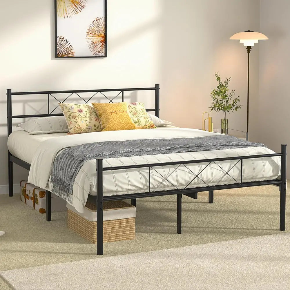 Minimalist Metal Slats Panel Bed Frame - Decorstly