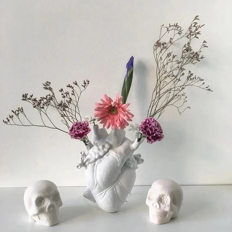 Anatomical Human Heart vase - Decorstly