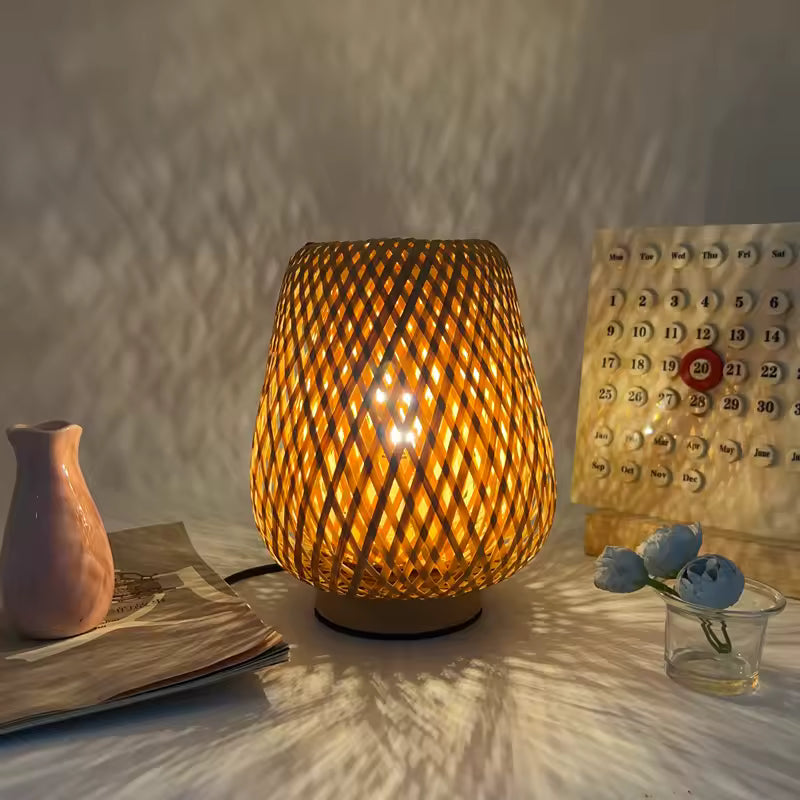 Small Bamboo-Woven Lamp - Decorstly