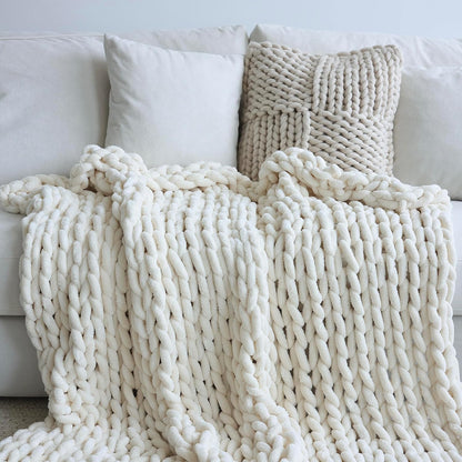 Thick Knitted Throw Blanket