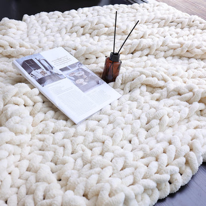 Thick Knitted Throw Blanket