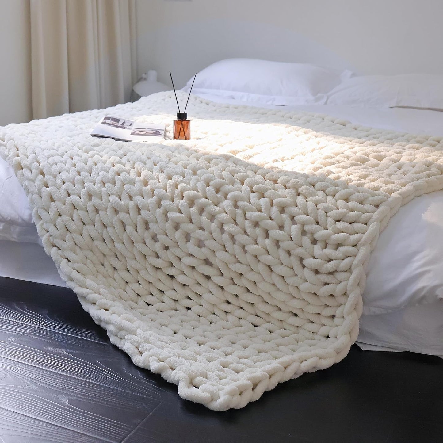Thick Knitted Throw Blanket