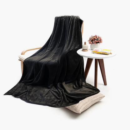 Flannel Throw Blanket: Black