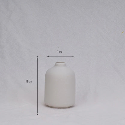 clay vase dimensions