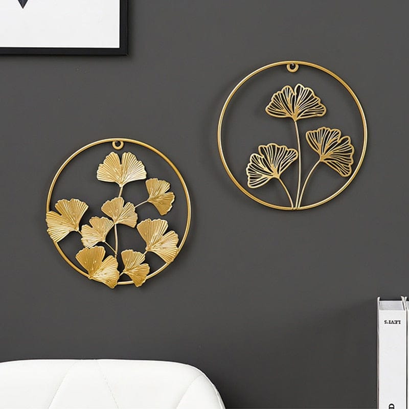 alt image 2 for Round Gold Wall Decals