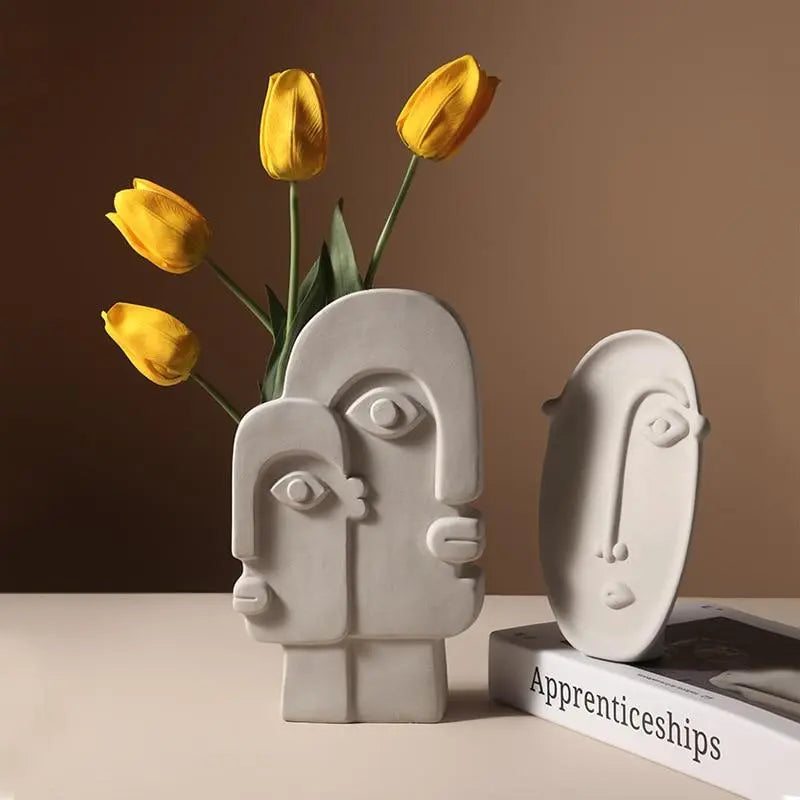 Minimalist Irregular Face Vases 1