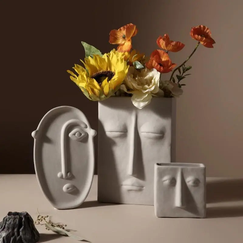 Minimalist Irregular Face Vases 2