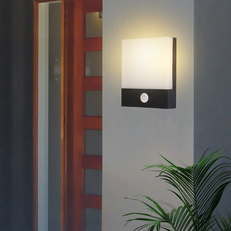 Intelligent Wall Sconce