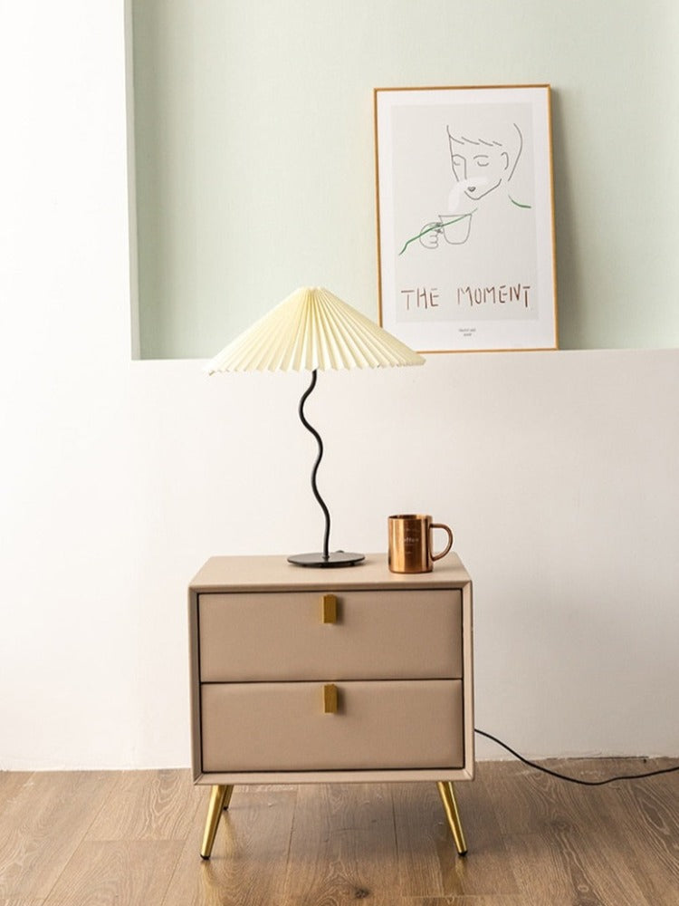 Hackney Table Lamp