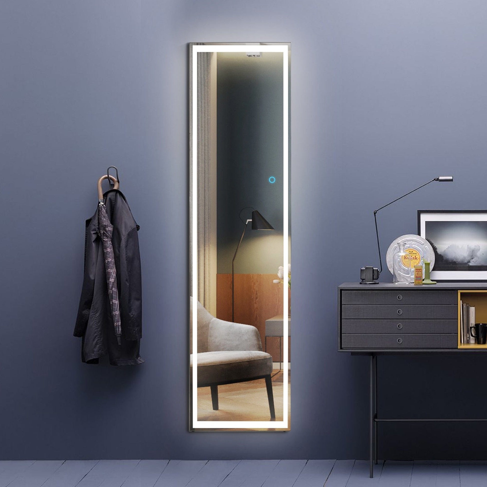 led wall mirror