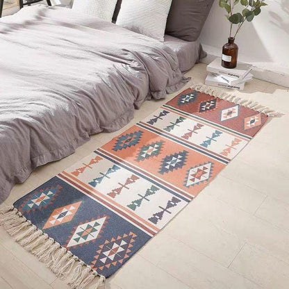 boho rug with tassels