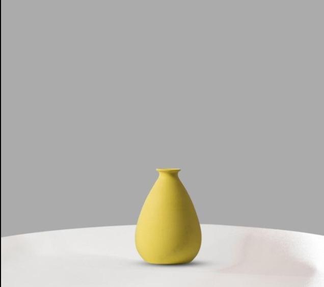 alt image 5 for Modern Colorful Vases