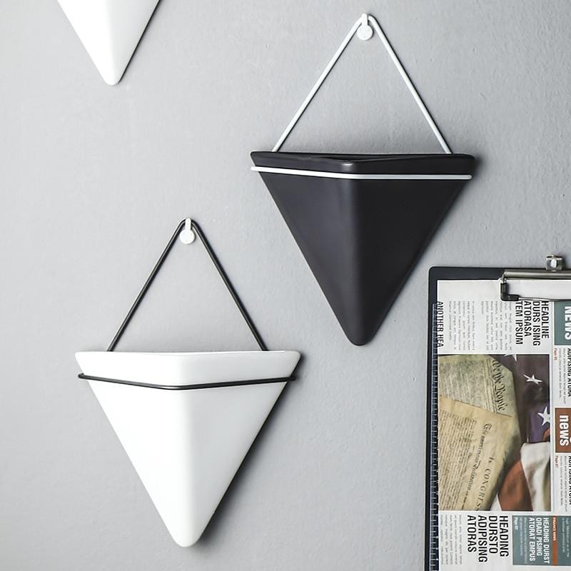 alt image 3 for Triangle Wall Planter